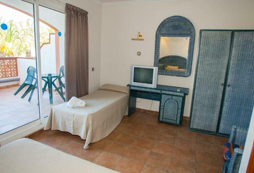 Chambre Triple Standard, Comarruga Platja