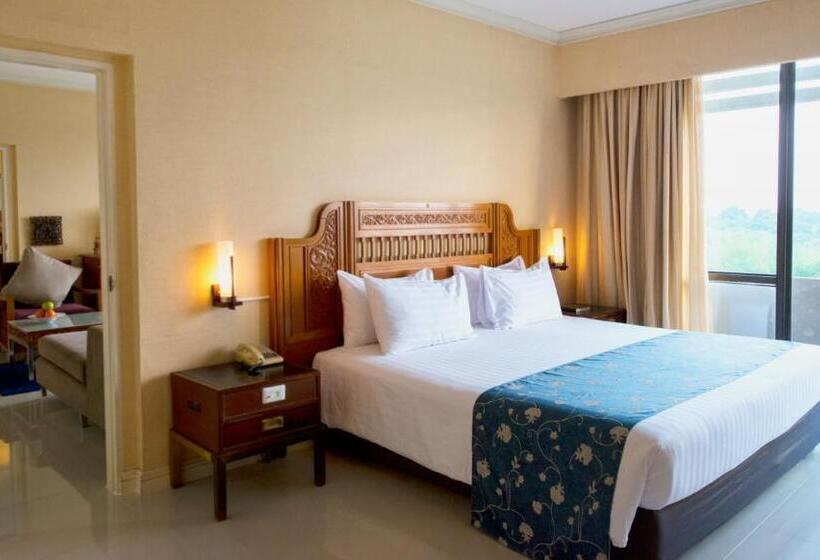 Люкс 2 Спальни, Loei Palace