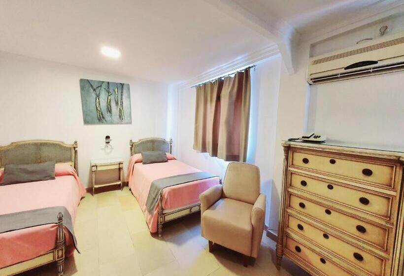 수피리어 룸, Marítimo Urban