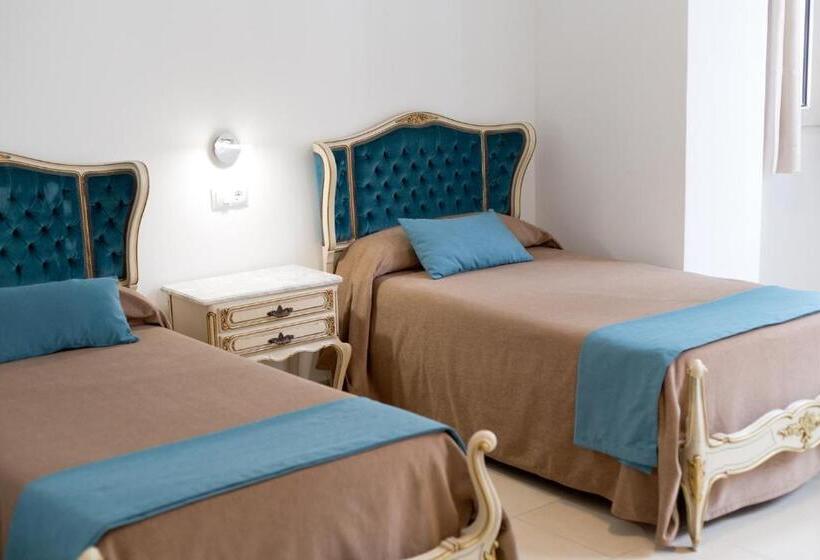 수피리어 룸, Marítimo Urban