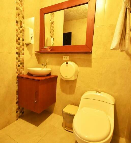 غرفة قياسية رباعية, Montecarlo