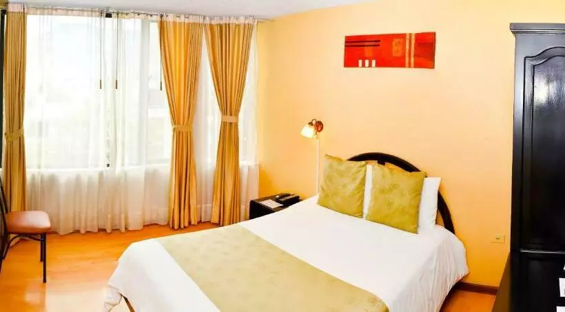 اتاق استاندارد یک نفره, Montecarlo