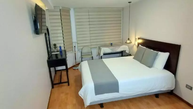 اتاق استاندارد, Montecarlo