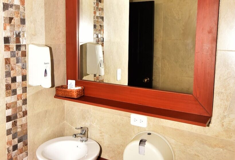 غرفة قياسية, Montecarlo