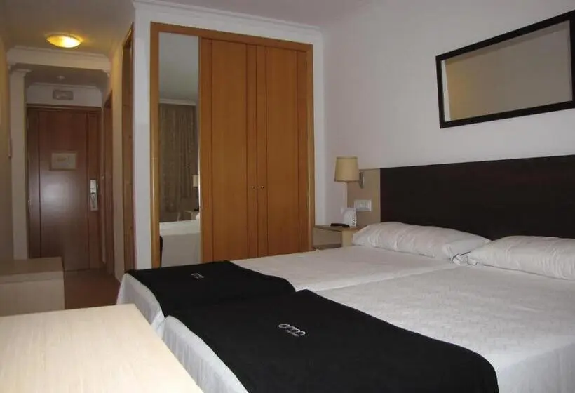 اتاق استاندارد, Room