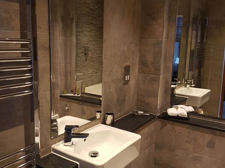 豪华房间, The Craigie