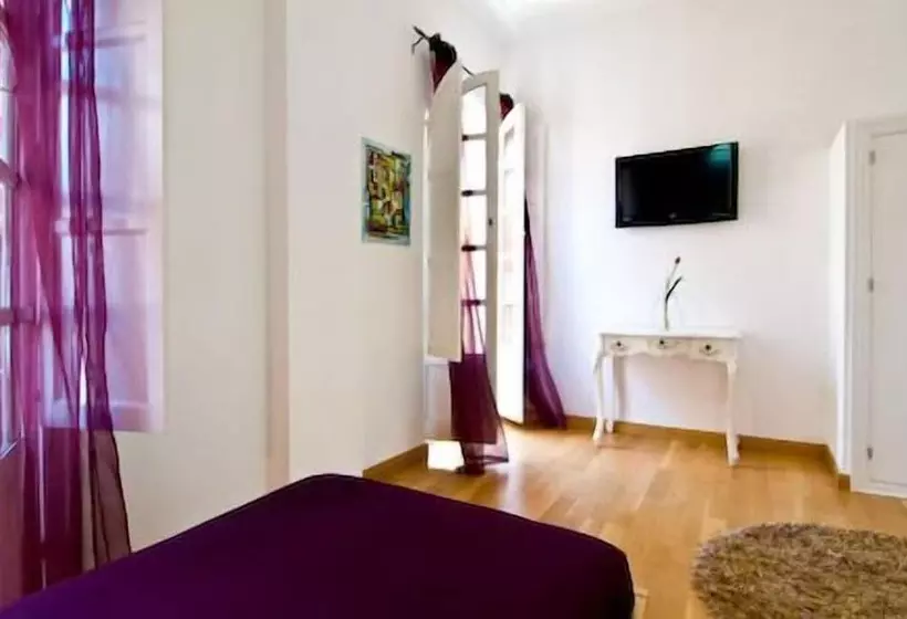 اتاق سوپریور, Un Patio En Santa Cruz