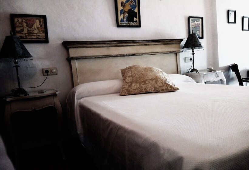 스탠다드 룸, Utopía