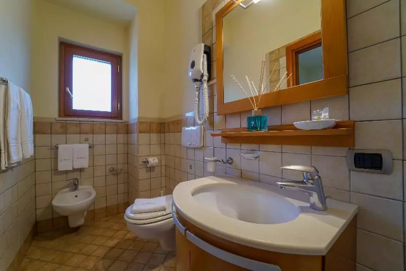 اتاق استاندارد چهار تخته, La Bussola Hotel Calabria