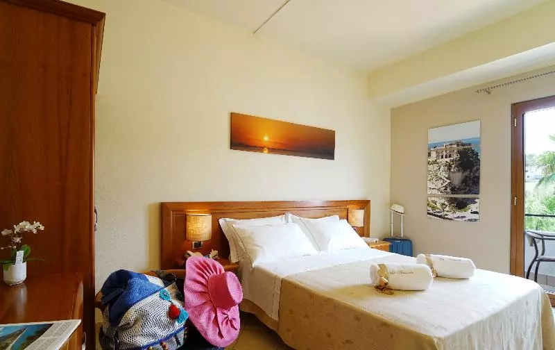 اتاق استاندارد, La Bussola Hotel Calabria