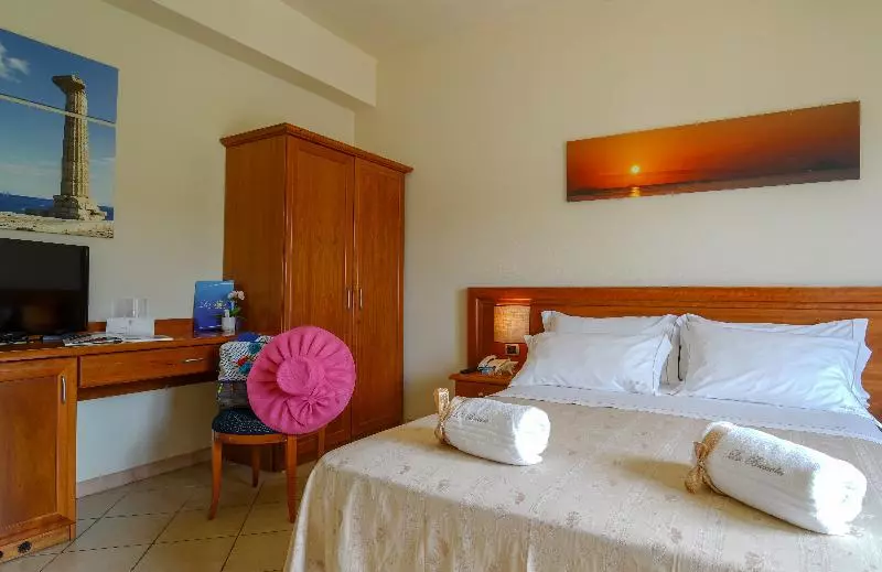 اتاق استاندارد, La Bussola Hotel Calabria