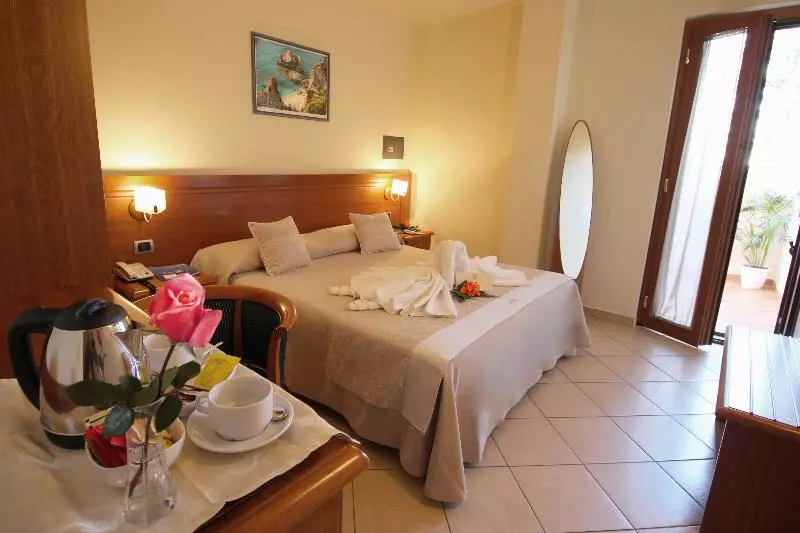 اتاق سوپریور, La Bussola Hotel Calabria