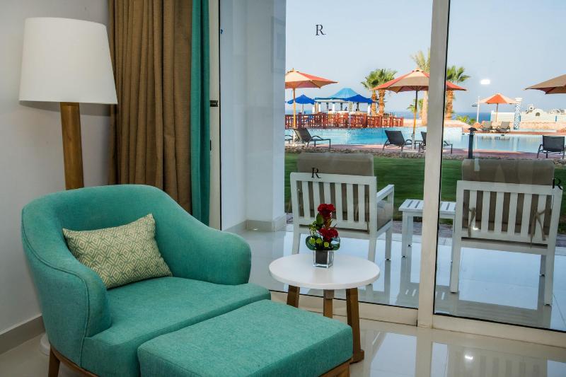 اتاق استاندارد با چشمانداز باغ, Renaissance Sharm El Sheikh Golden View Beach Resort