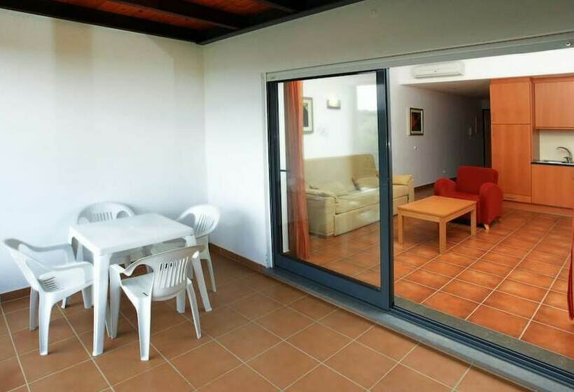 带2个卧室的公寓, Vitasol Park