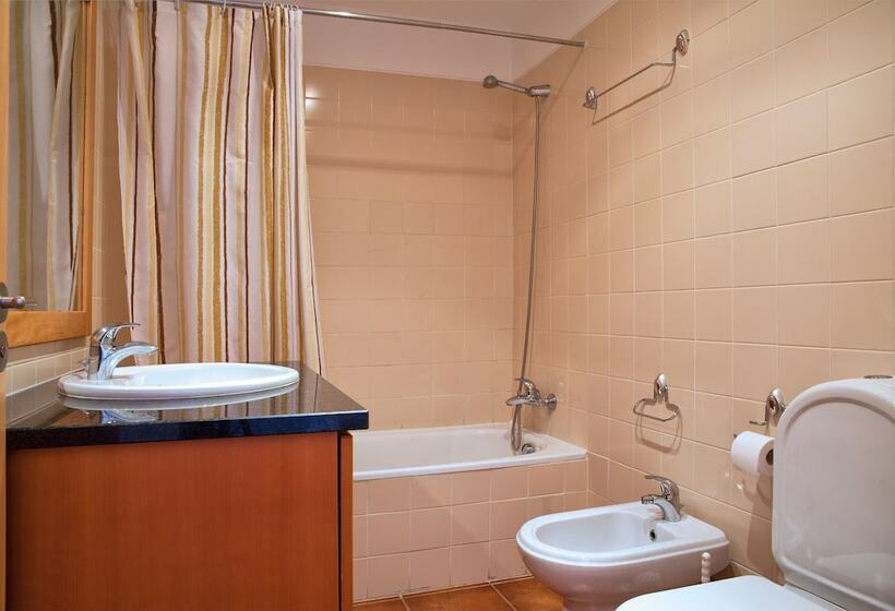 带3个卧室的公寓, Vitasol Park