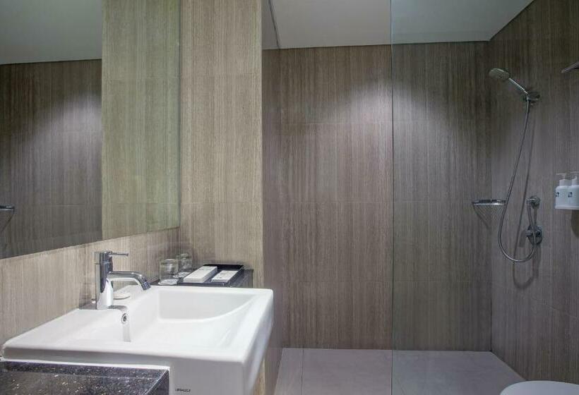 اتاق لوکس, Swiss Belinn Timika