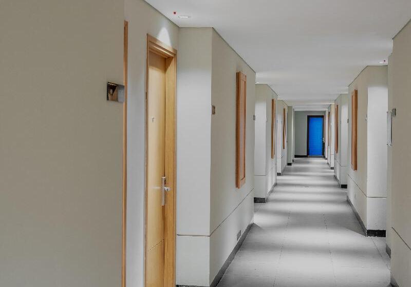 اتاق لوکس, Swiss Belinn Timika