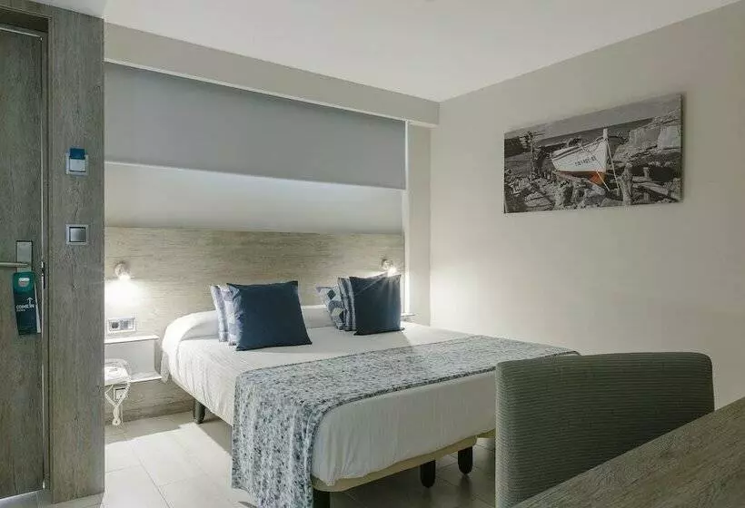 استودیوی استاندارد, Leonardo Royal Mallorca Palmanova Bay