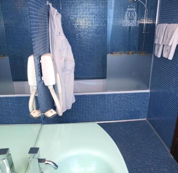 جناح جونيور, семеен хотел анна кристина