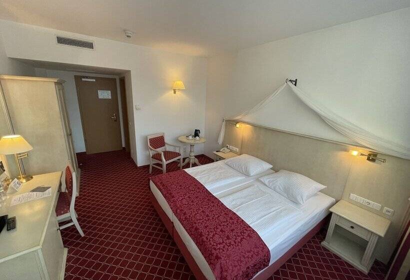 اتاق استاندارد, Chateau Kurfürstendamm