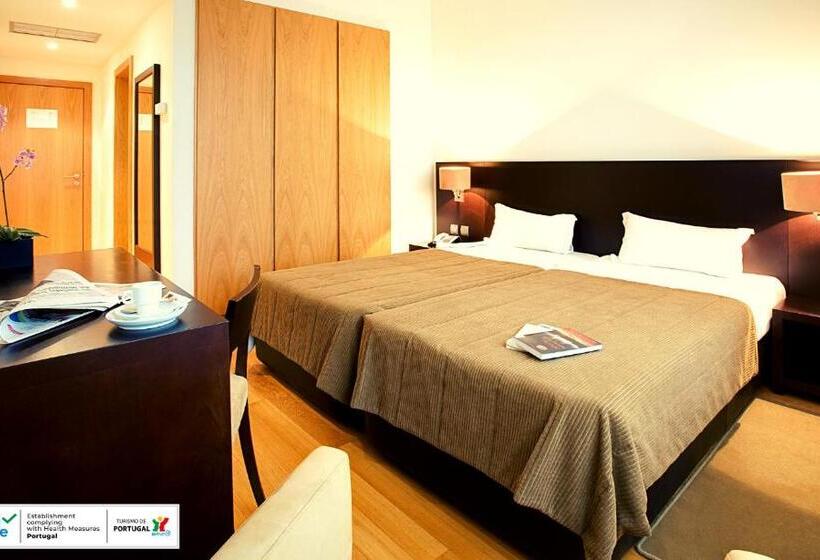 غرفة قياسية, Conde De Agueda