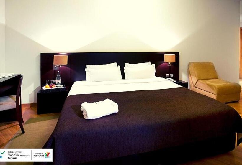 غرفة قياسية, Conde De Agueda