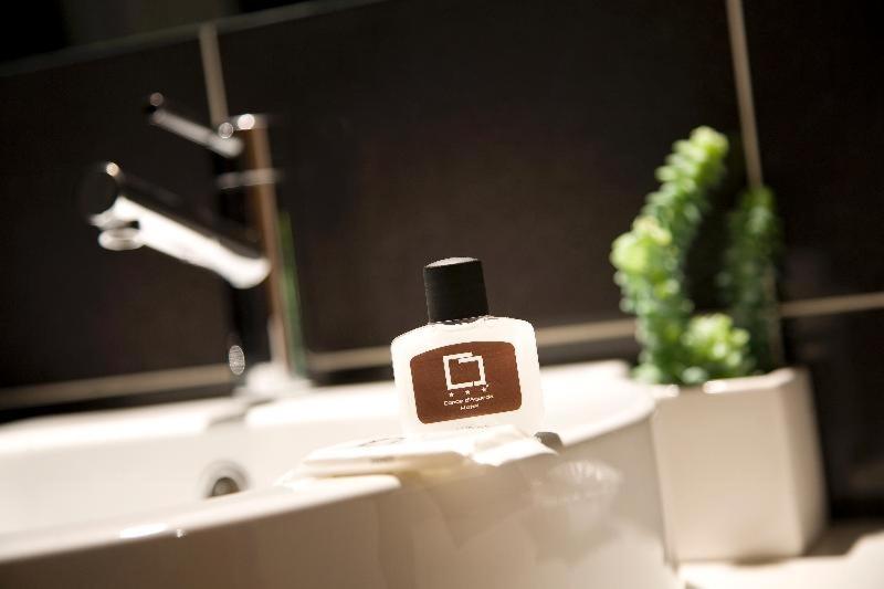 غرفة قياسية, Conde De Agueda