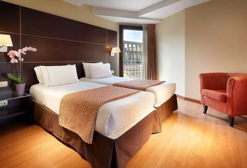 اتاق استاندارد, Eurostars Plaza Acueducto