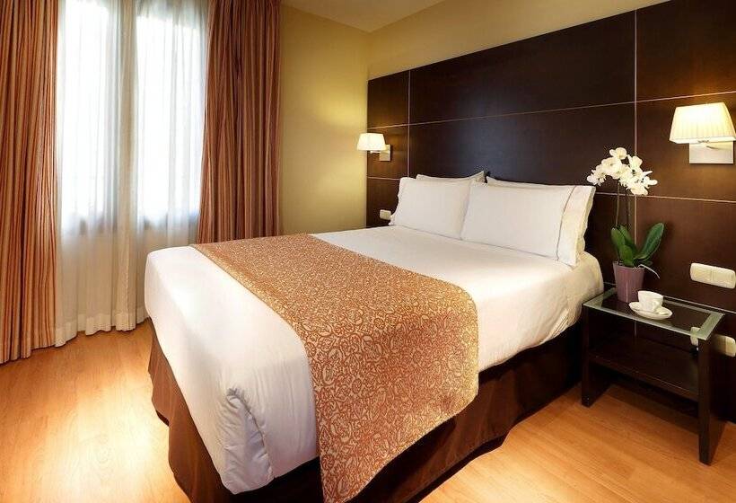 اتاق استاندارد, Eurostars Plaza Acueducto