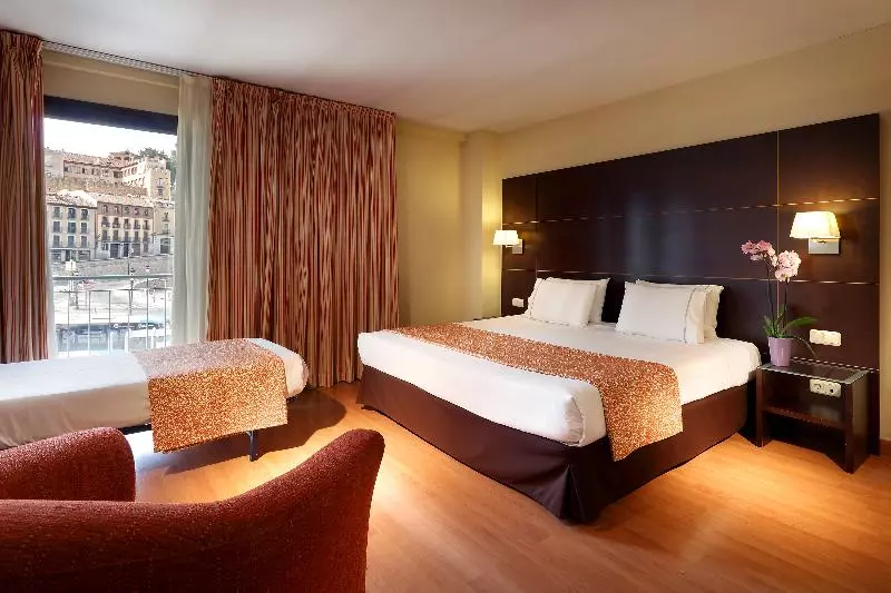 اتاق استاندارد, Eurostars Plaza Acueducto