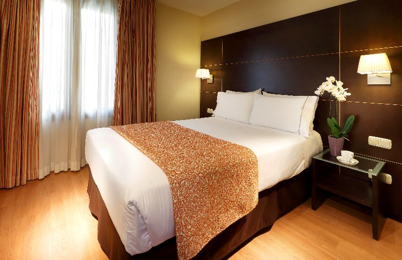 اتاق استاندارد یک نفره, Eurostars Plaza Acueducto