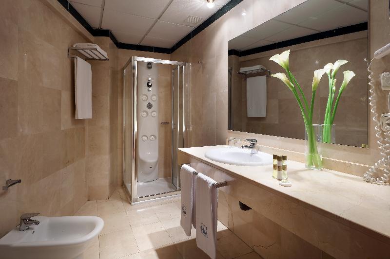 اتاق استاندارد یک نفره, Eurostars Plaza Acueducto