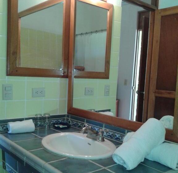 标准房带园景, Samara Beach