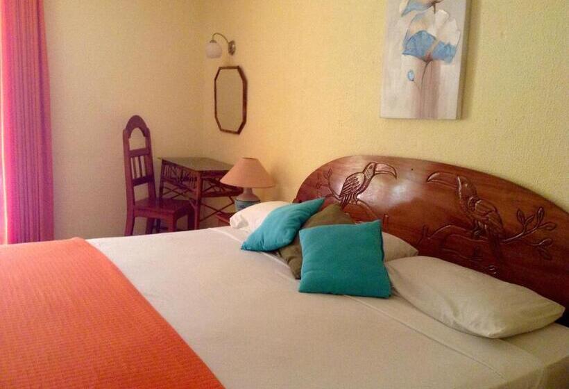 标准房带园景, Samara Beach