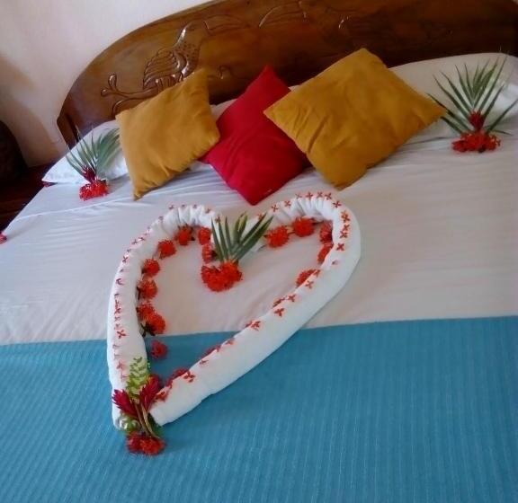 高级园景房, Samara Beach