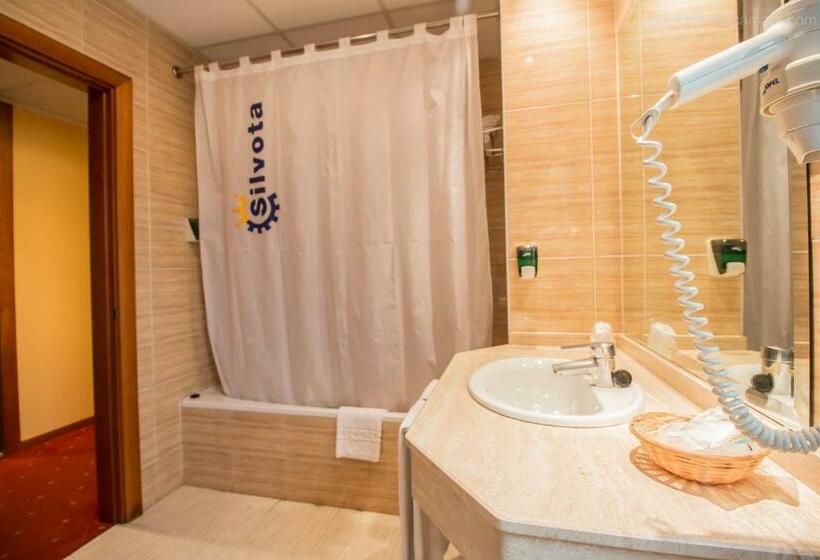 חדר סטנדרט יחיד, Silvota