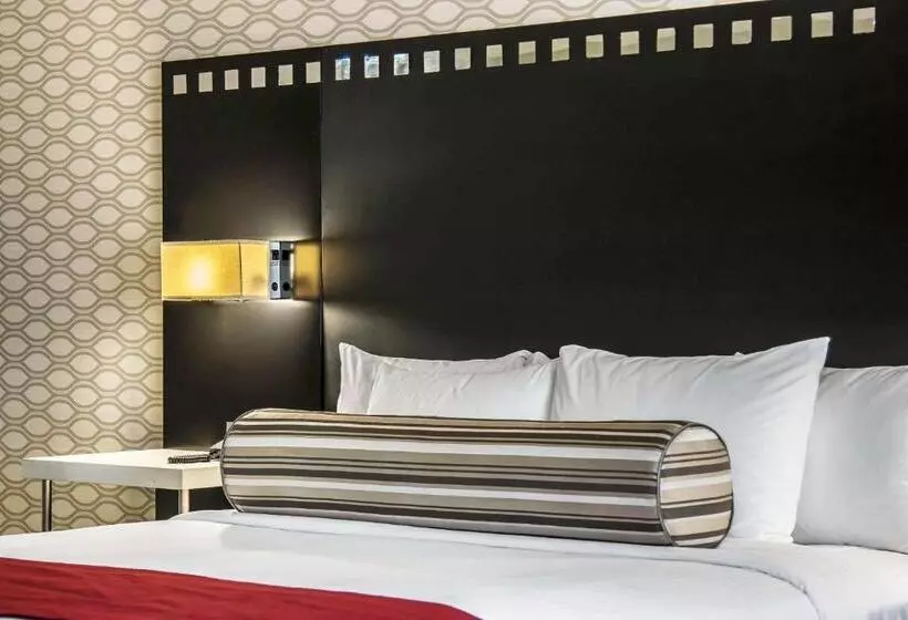 اتاق استاندارد, Tilt Hotel Universal Hollywood, Ascend Hotel Collection