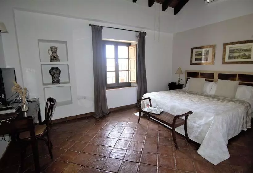 اتاق استاندارد, Fuente Del Sol