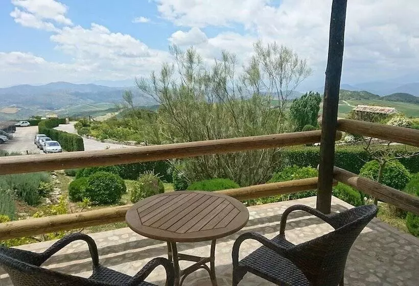 سوییت لوکس, Fuente Del Sol