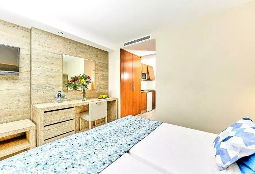 استودیوی استاندارد, Leonardo Royal Mallorca Palmanova Bay