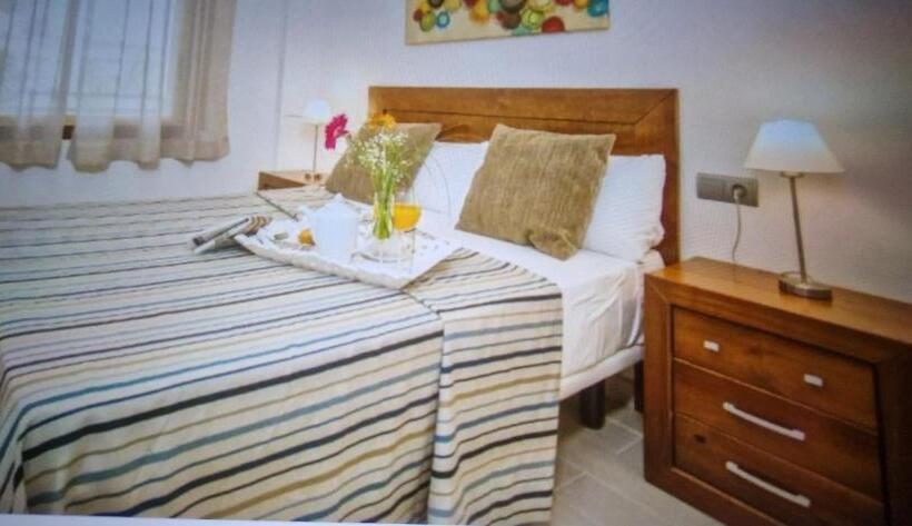Apartamento 1 Dormitório com Sacada, Ona Jardines Paraisol