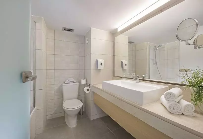 Quarto Deluxe Vista Piscina, Sofianna Resort & Spa