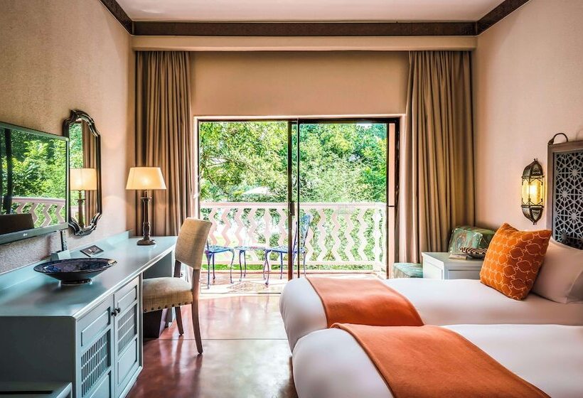 اتاق خانوادگی, Avani Victoria Falls Resort