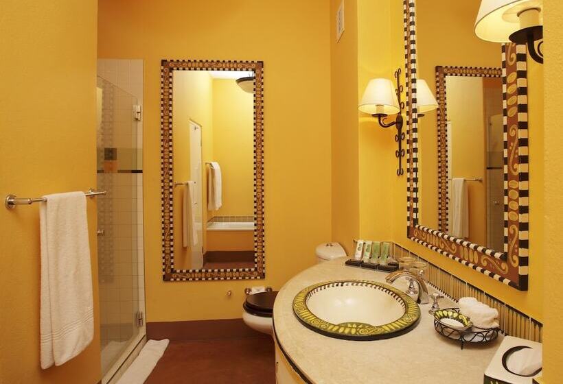 سوییت, Avani Victoria Falls Resort