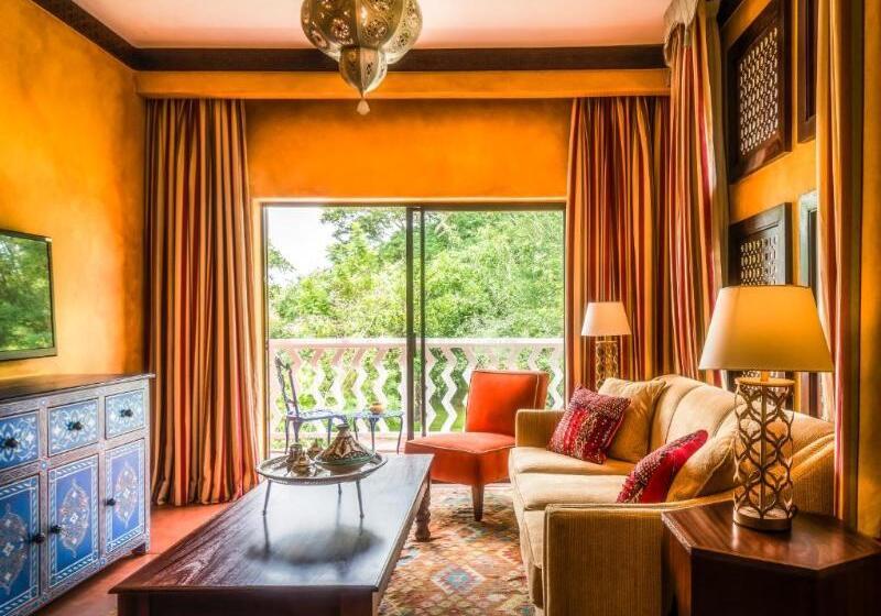 اتاق استاندارد, Avani Victoria Falls Resort