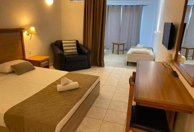 家庭间, Cyprotel Faliraki