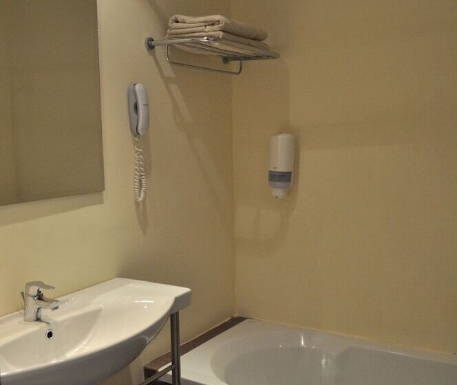 带双层床的家庭房间, Cyprotel Faliraki