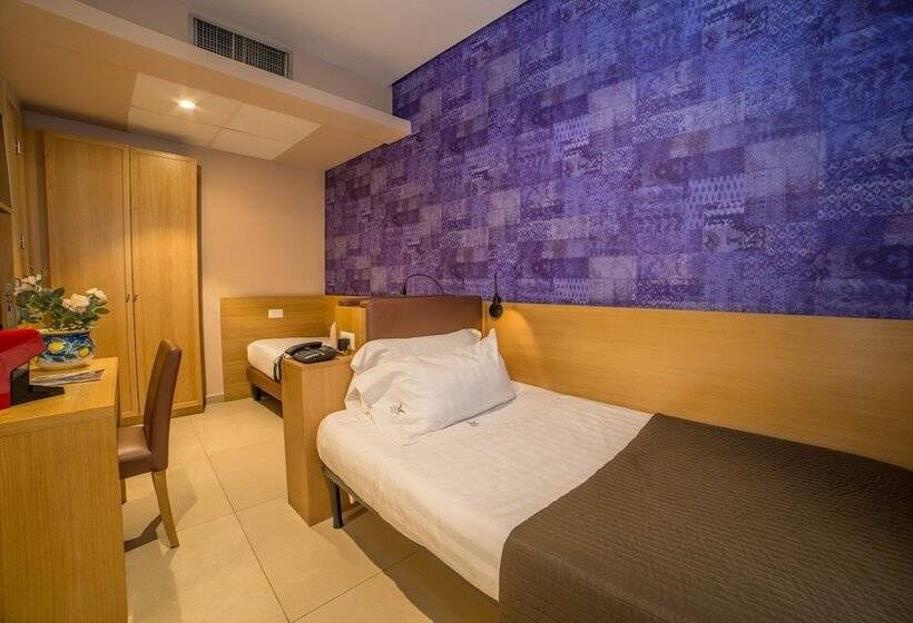 اتاق اکونومی, Airone