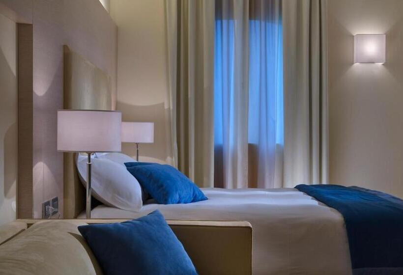 جناح جونيور, Annia Park Hotel Venice Airport