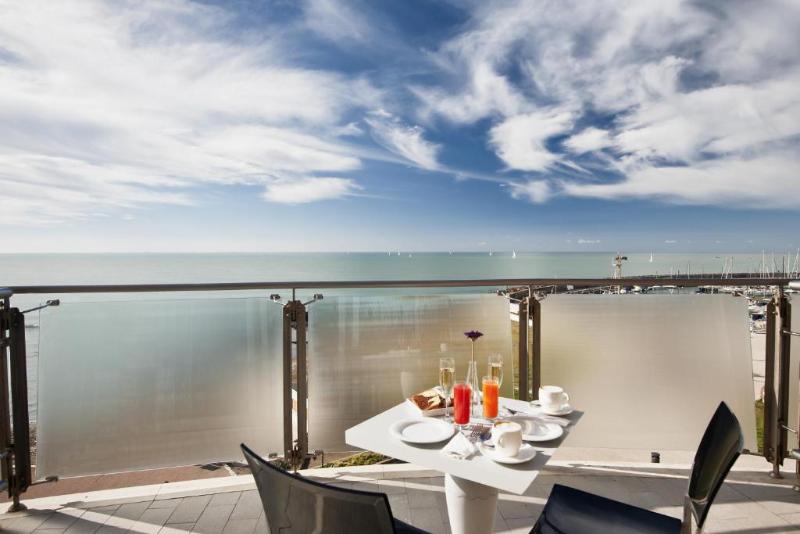 Triple Room Sea View, Smy Aran Blu Roma Mare